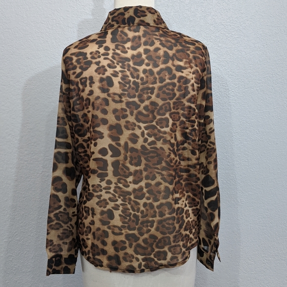Leopard print button down - Picture 6 of 6